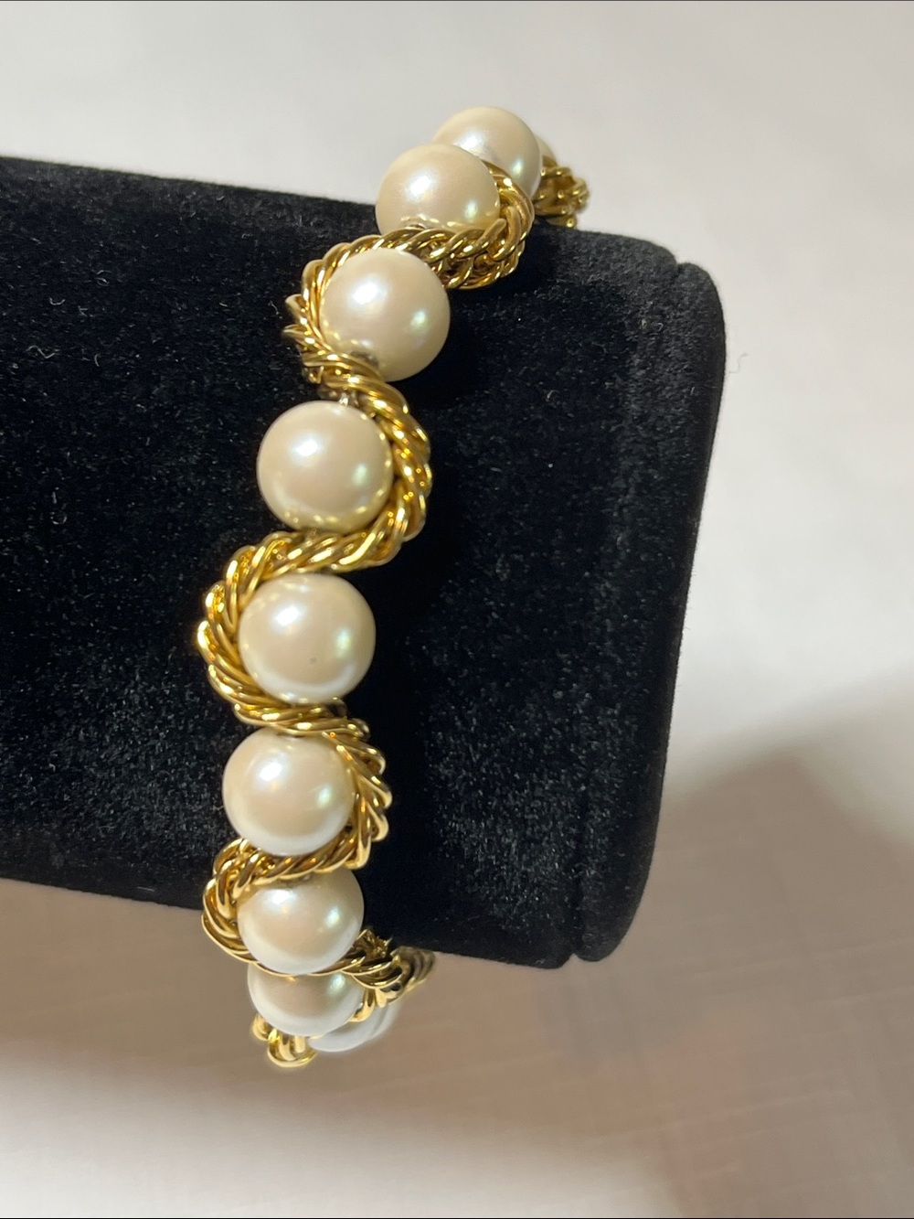 Vintage Gold & Faux Pearl Twist Bracelet